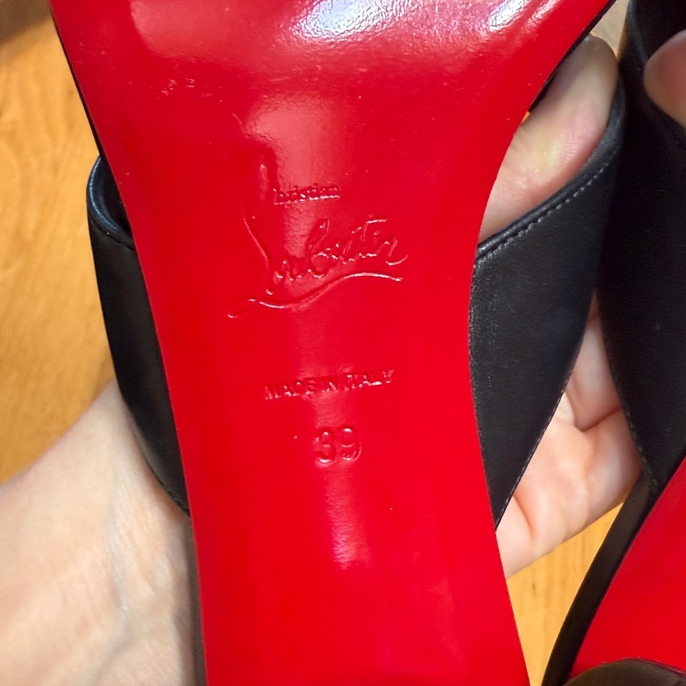 Christian Louboutin Black Leather Thong Mule Heels Red Sole 39 - Picture 7 of 7